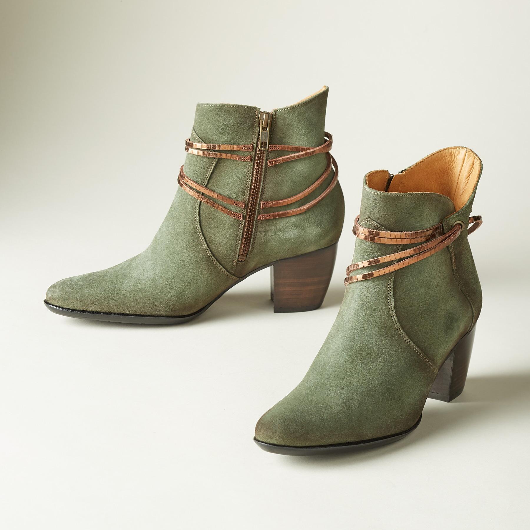 Premium Luxe Lariat Boots