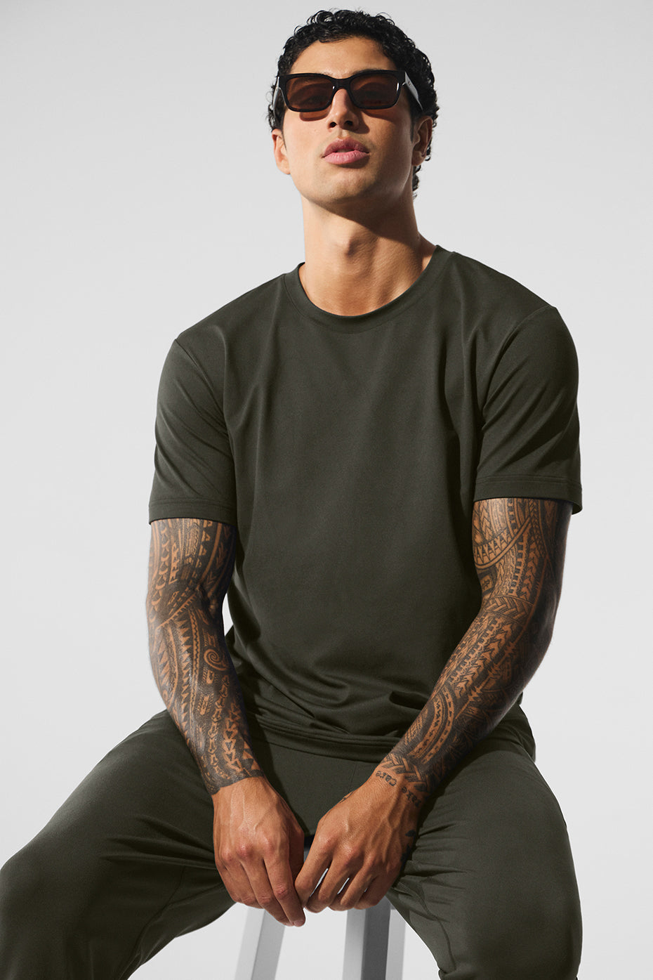 Ultimate Conquer Reform Crewneck Short Sleeve - Stealth Green