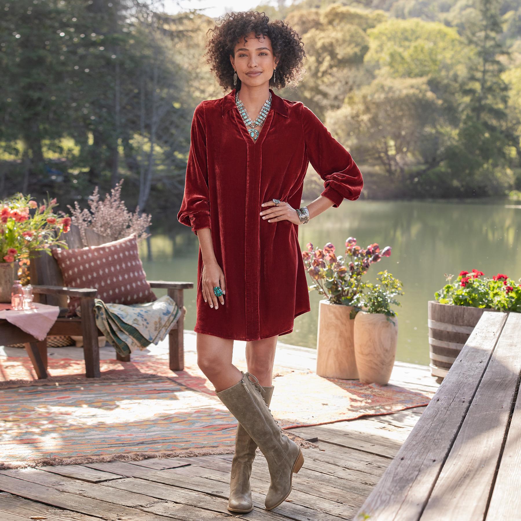 Premium Nia Velvet Dress